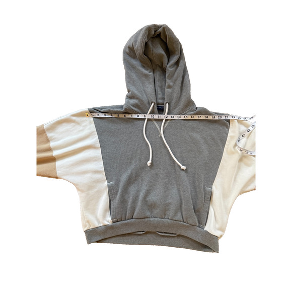 Abercrombie & Fitch Color Block Hoodie Sweatshirt Soft A&F Neutral Grey Tan Crop - Picture 4 of 6